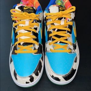 Size 12 Nike Chunky Dunky. Only tried on. No box and that is reflected in price.